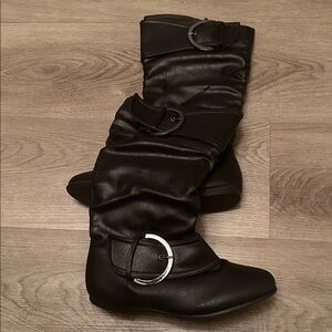 Black Buckle Women's Boots